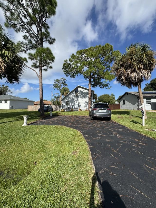 3 of 47 - 5301 Sunset Boulevard, Fort Pierce, FL