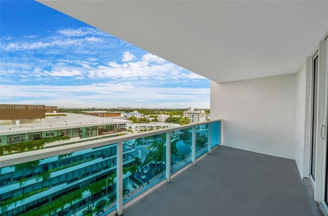 3 of 33 - 2301 Collins Avenue #1030, Miami Beach, FL