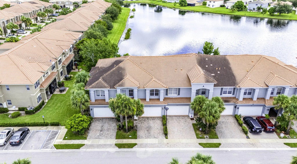2177 Sw Cape Cod Drive, Port St. Lucie