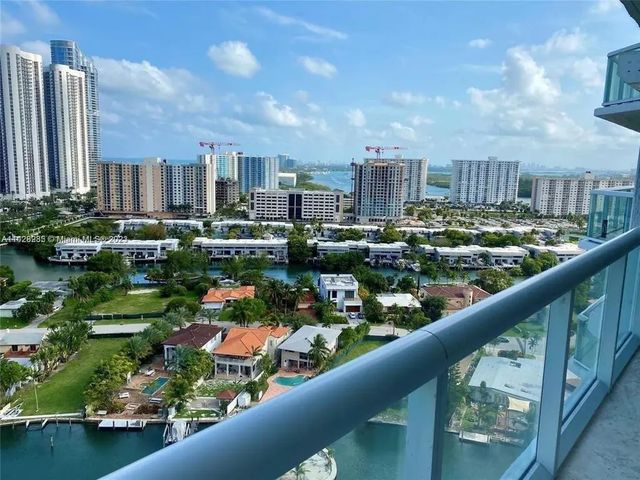 2 of 33 - 16500 Collins Avenue #2052, Sunny Isles Beach, FL
