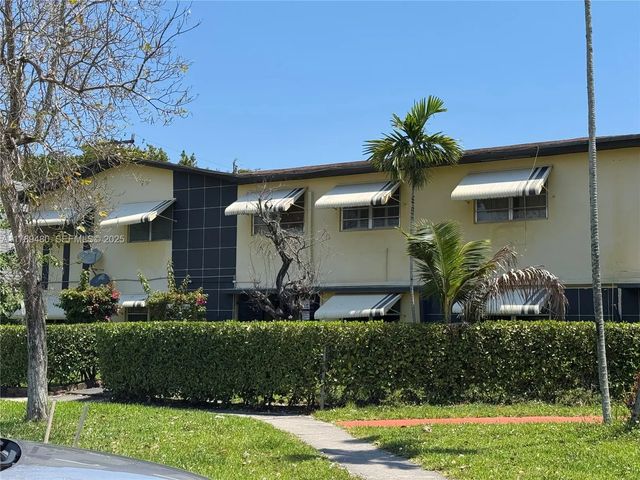 17051 Ne 23rd Avenue #1j, North Miami Beach