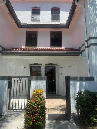 Photo of Listing #F10509851