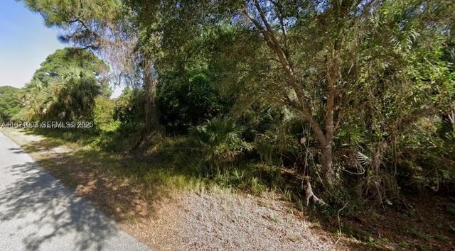 2 of 2 - 18404 Jefferson Avenue, Port Charlotte, FL