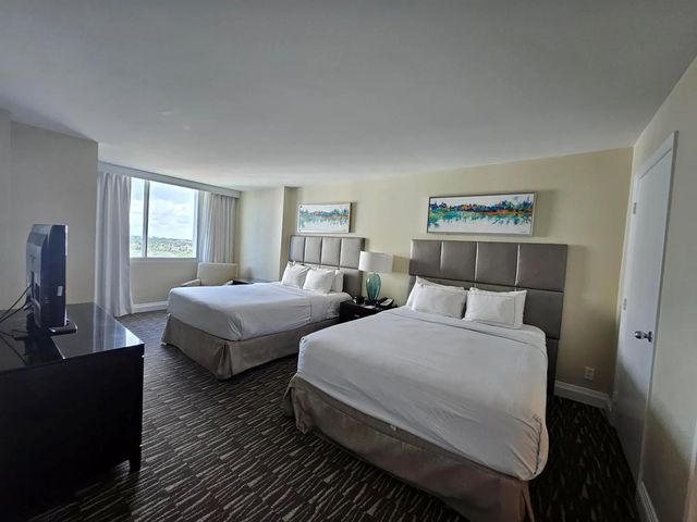 3 of 50 - 2670 E Sunrise Boulevard #1105, Fort Lauderdale, FL