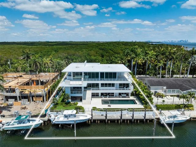 3 of 68 - 830 Lugo Avenue, Coral Gables, FL