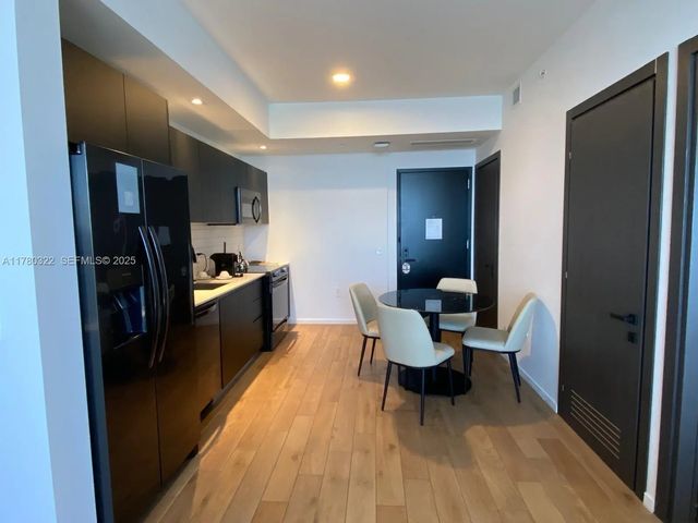 5 of 23 - 398 Ne 5th Street #2910, Miami, FL