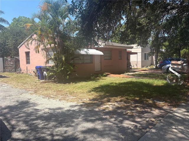 5 of 36 - 2530 Washington Street, Hollywood, FL