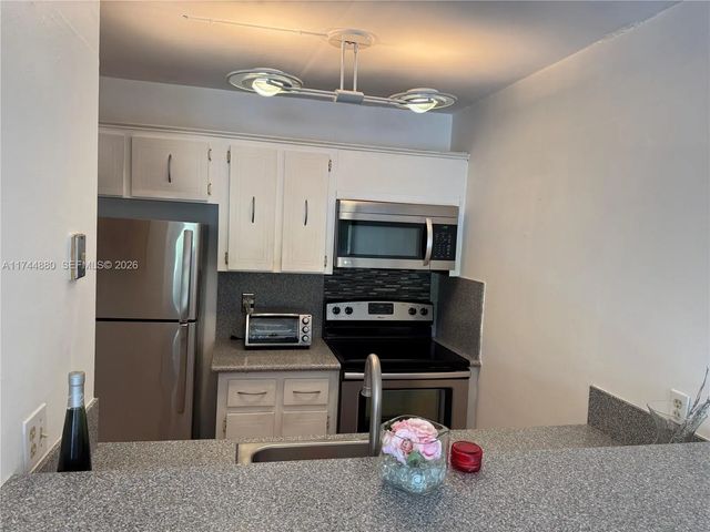 3 of 37 - 1225 Ne 124th Street #33a, North Miami, FL