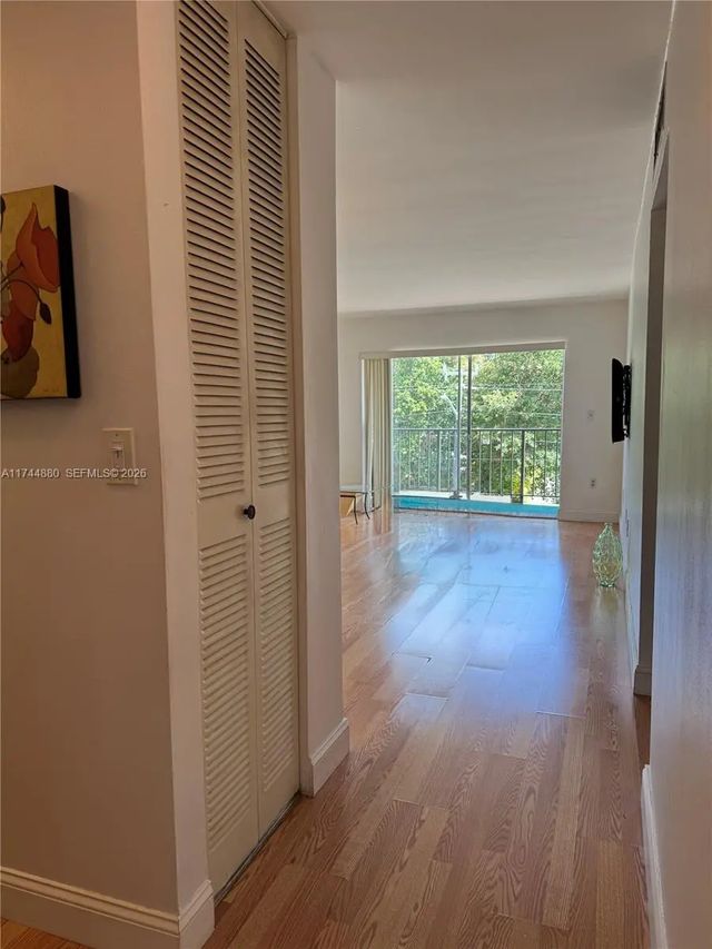4 of 37 - 1225 Ne 124th Street #33a, North Miami, FL