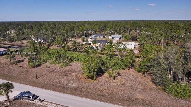 3 of 34 - 1025 E Winters Street, Lehigh Acres, FL