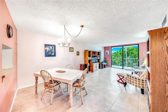 5 of 26 - 2860 Somerset Drive #404k, Lauderdale Lakes, FL