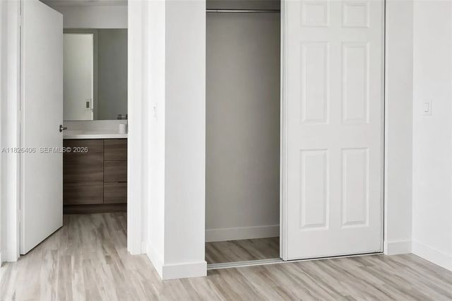 4 of 17 - 1560 Meridian Avenue #206, Miami Beach, FL