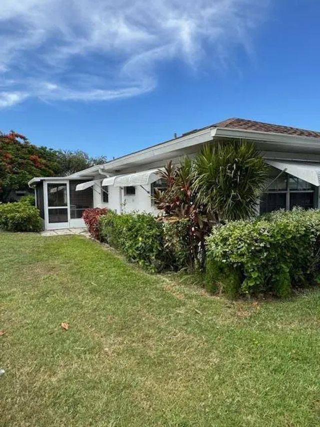 2 of 33 - 1023 Pheasant Run Drive #a, Fort Pierce, FL