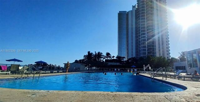 3 of 23 - 19201 Collins Avenue #1105, Sunny Isles Beach, FL