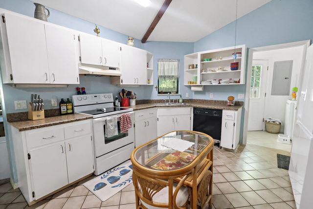 3 of 29 - 1466 Sw 24th Avenue Sw, Vero Beach, FL