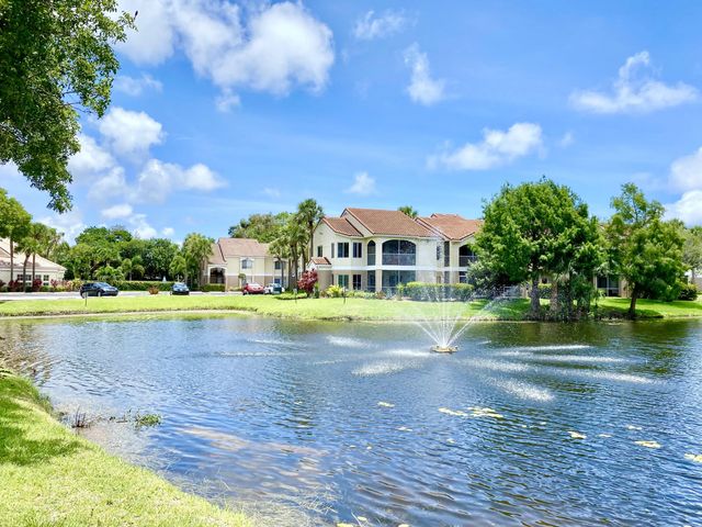 815 W Boynton Beach Boulevard #7-102, Boynton Beach