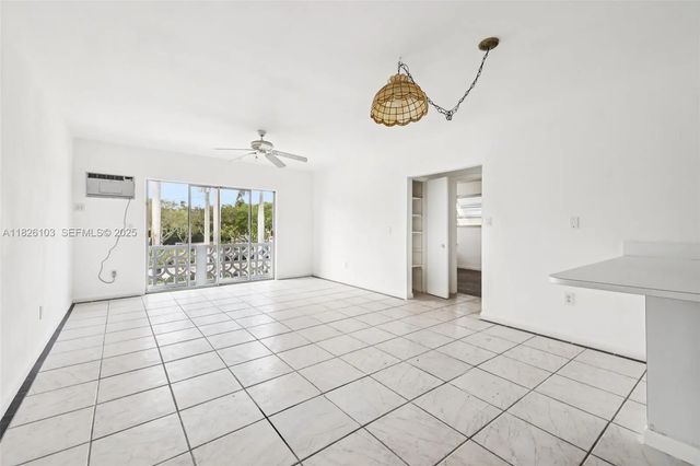 5 of 30 - 12665 Ne 16th Avenue #22, North Miami, FL