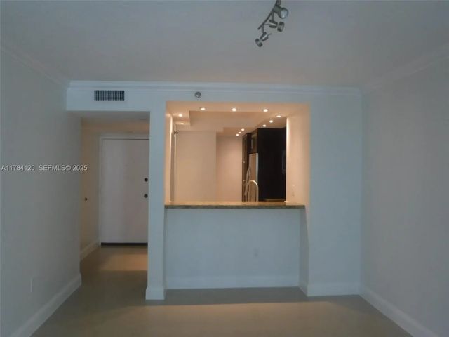 4 of 34 - 850 N Miami Avenue #w-2101, Miami, FL