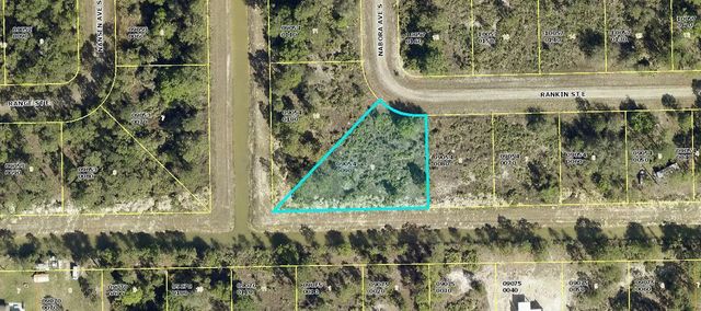 1130 Rankin Street E, Lehigh Acres