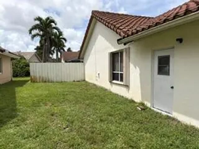 3 of 13 - 9332 Laurel Green Drive, Boynton Beach, FL