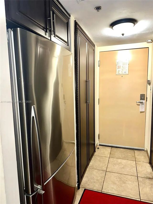 4 of 15 - 19201 Collins Avenue #435, Sunny Isles Beach, FL