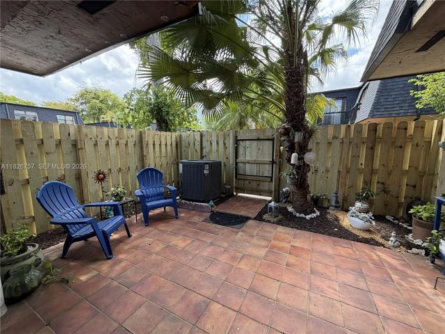 5 of 25 - 14260 Sw 94th Cir Lane #104, Miami, FL