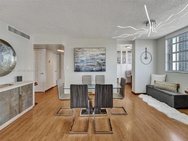 5 of 81 - 1833 S Ocean Drive #1702, Hallandale Beach, FL
