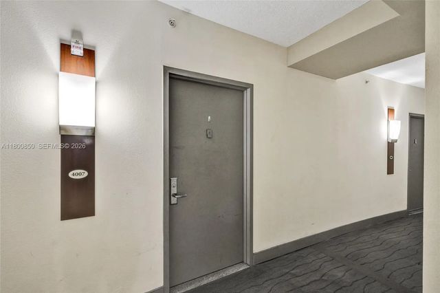 4 of 25 - 1750 N Bayshore Drive #4007, Miami, FL