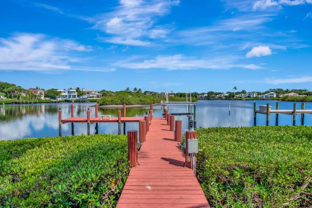 5 of 15 - 102 Victory Drive, Jupiter, FL