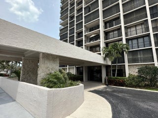 Photo of Listing #R11080182