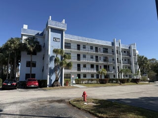 Photo of Listing #R11102196