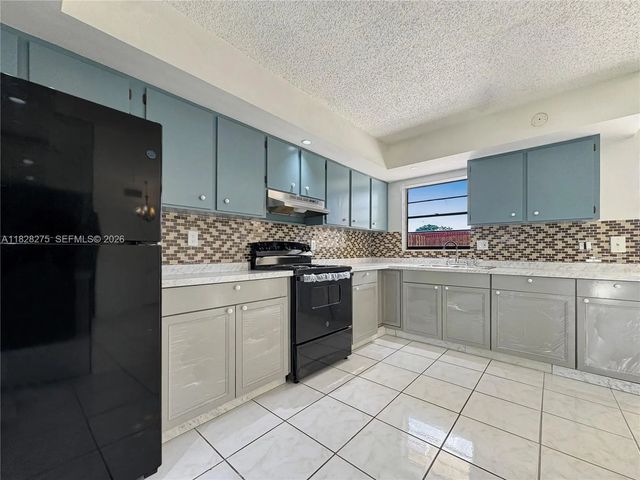 3 of 16 - 8103 Sw 24th Street, North Lauderdale, FL