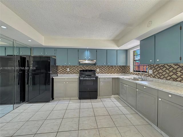 4 of 16 - 8103 Sw 24th Street, North Lauderdale, FL