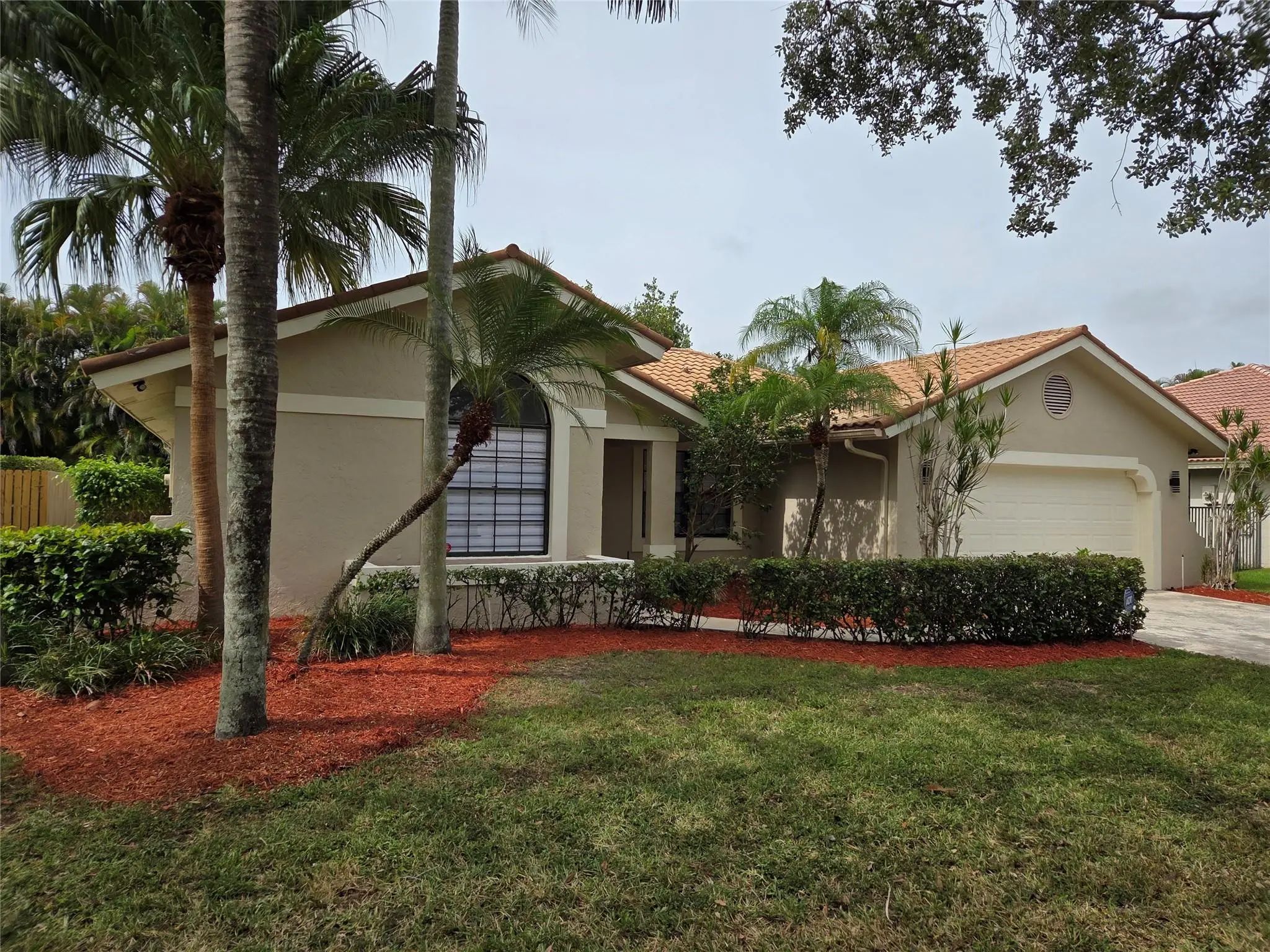 1624 Newport Lane, Weston