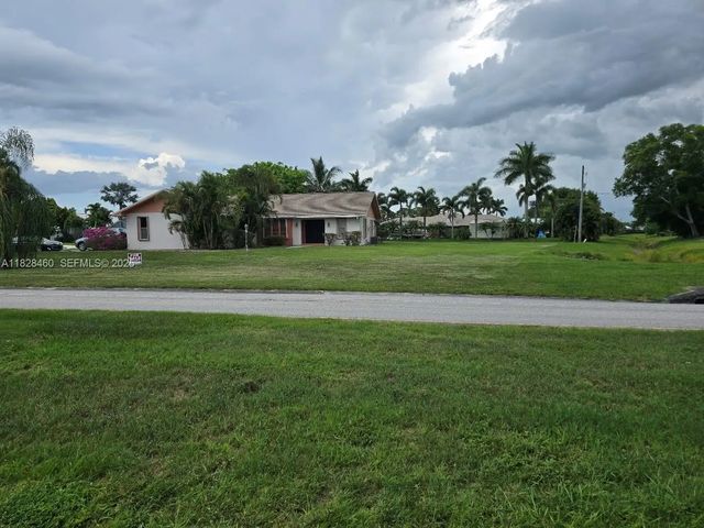 2802 Se Calvin Street, Port St. Lucie