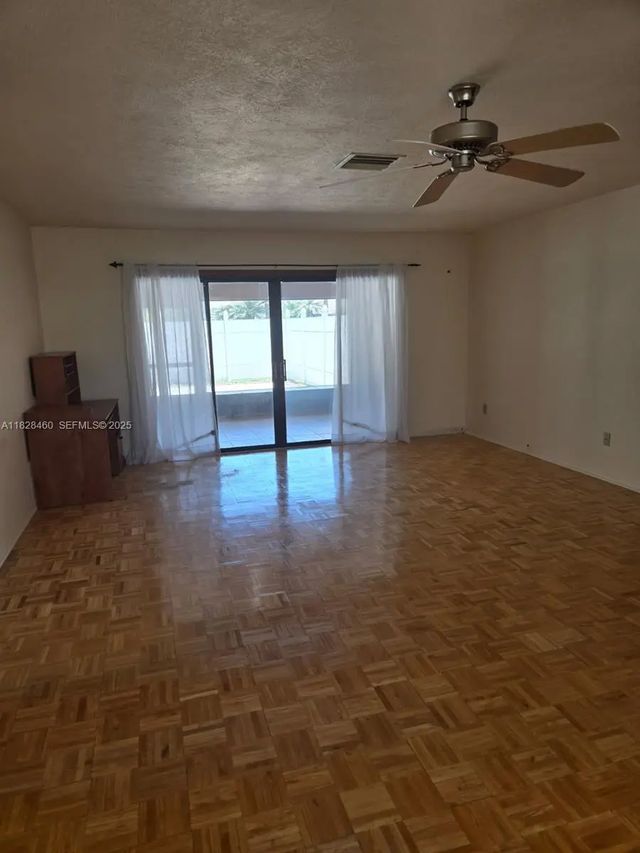 5 of 24 - 2802 Se Calvin Street, Port St. Lucie, FL