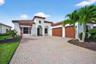 Photo of Listing #F10509241