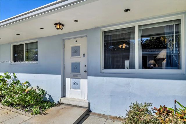 2 of 32 - 2300 Jackson Street #10, Hollywood, FL