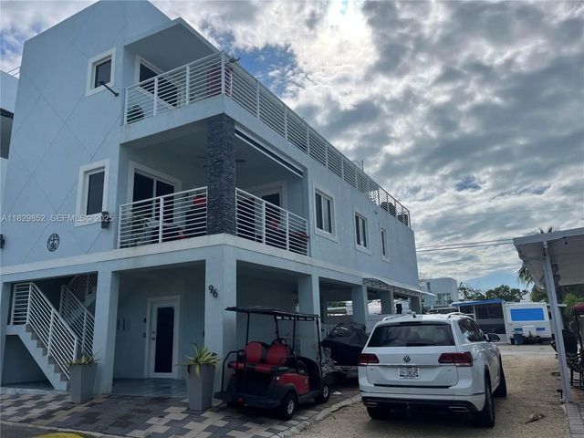 325 Calusa Street #96, Key Largo