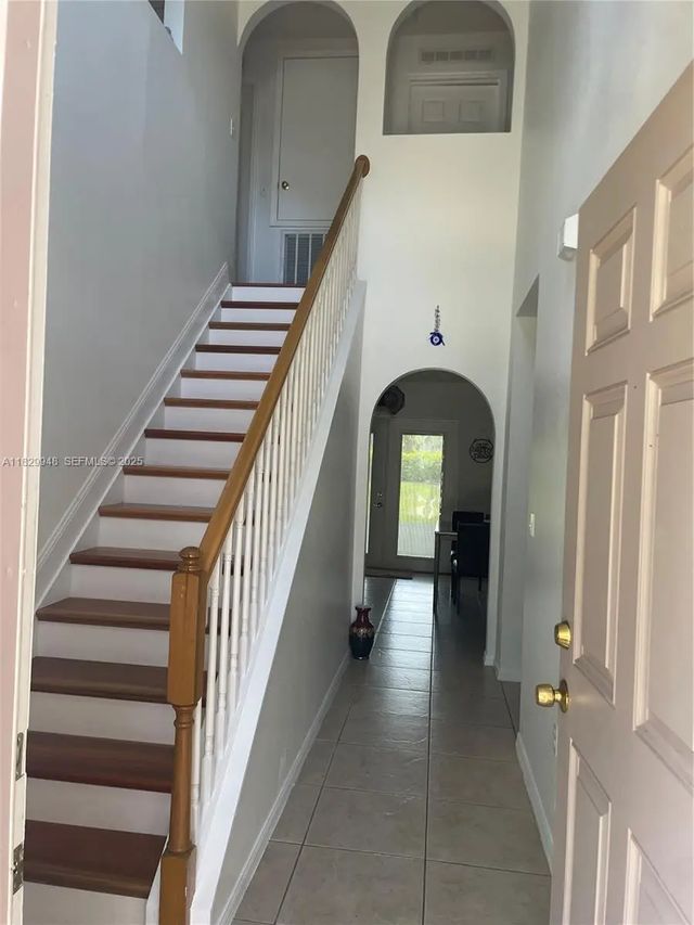 3 of 22 - 2645 Sw 12th Square Sw, Vero Beach, FL