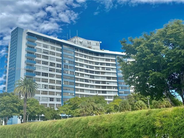 7441 Wayne Avenue #6b, Miami Beach