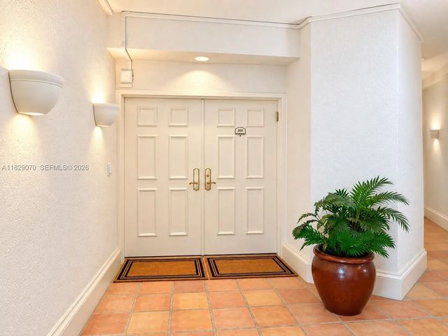 4 of 20 - 3700 Island Boulevard #c203, Aventura, FL