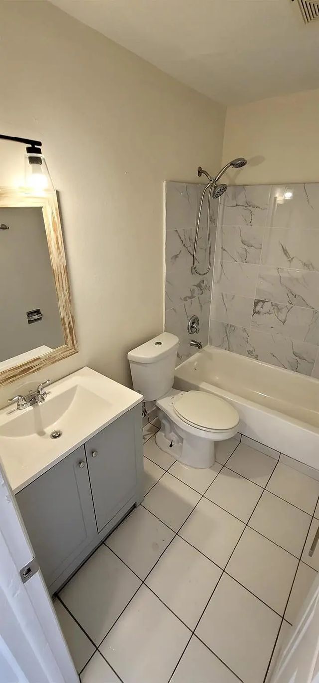 5 of 10 - 4401 Treehouse Lane #26-f, Fort Lauderdale, FL