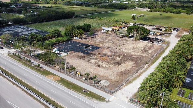 3 of 15 - 153xx Sw 177th Avenue, Miami, FL