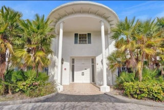 Photo of Listing #F10512559