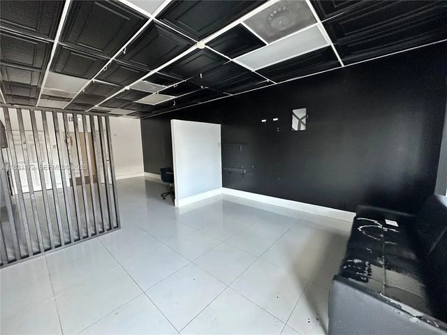 3 of 11 - 2922 N State Road 7 #2924-2934, Margate, FL