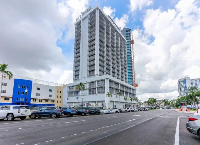 1720 E Harrison Street #18-a, Hollywood