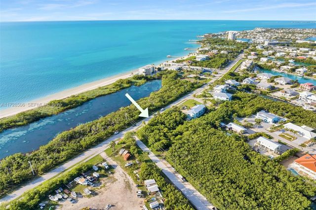 5 of 17 - 300 Coco Plum, Marathon, FL