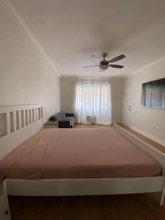 2 of 24 - 1227 Euclid Avenue #6, Miami Beach, FL