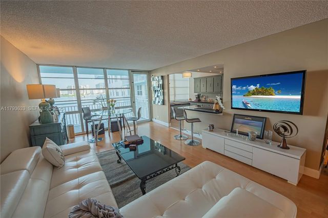 301 174th Street #401, Sunny Isles Beach